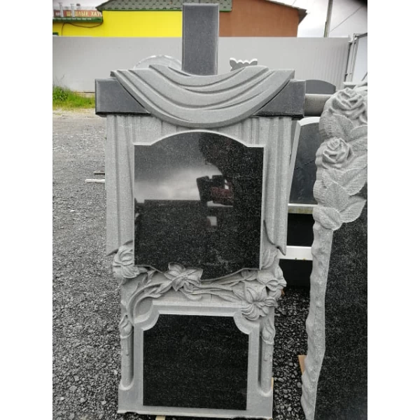 Krest I Medalion 1 600x600