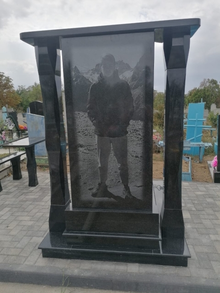 WhatsApp-Image-2024-12-04-at-20.36.11